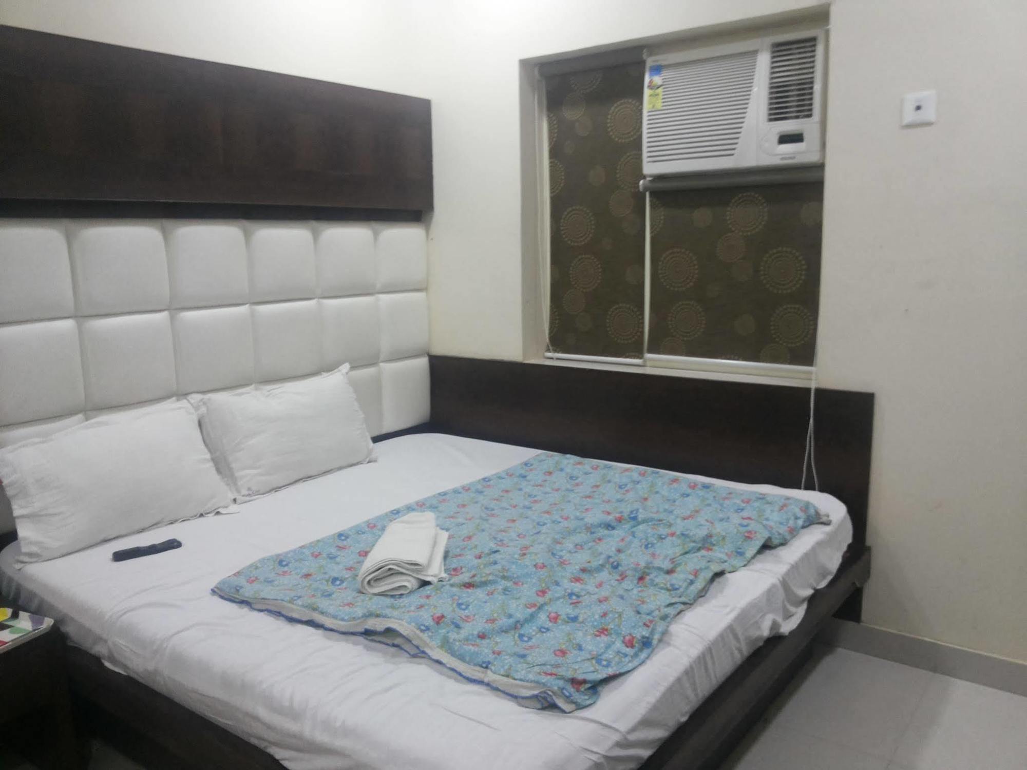 Hotel Pink City @ Opposite New Delhi Railway Station Paharganj Εξωτερικό φωτογραφία